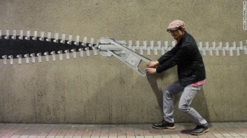 image of jun kitagawa's zipper artwork in japan