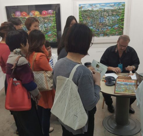 Chalres Fazzino signing some of his 3d Pop Art work for fans in Korea