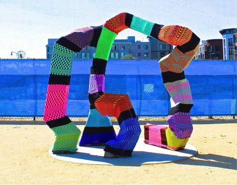 Yarn bombed art installation in Oakland