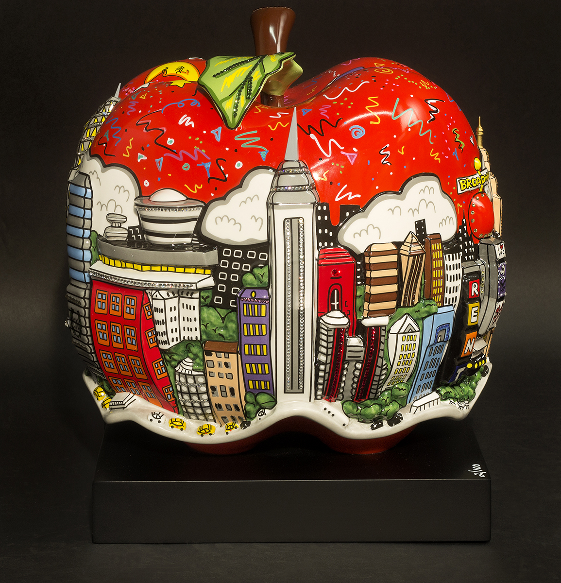 Pop Goes the Big Apple Sculpture | Fazzino